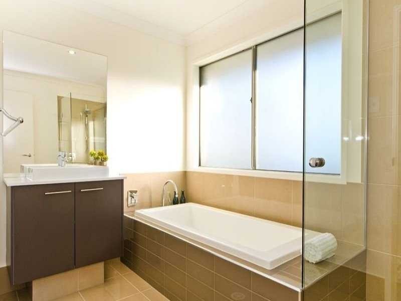 4 Crofton Street, Geebung QLD 4034