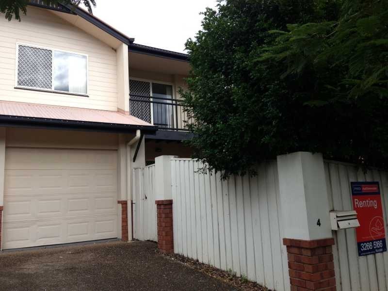 Unit 4/7 Stamford St, Yeerongpilly QLD 4105