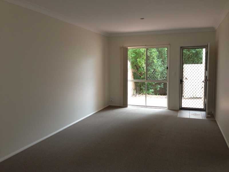 Unit 4/7 Stamford St, Yeerongpilly QLD 4105