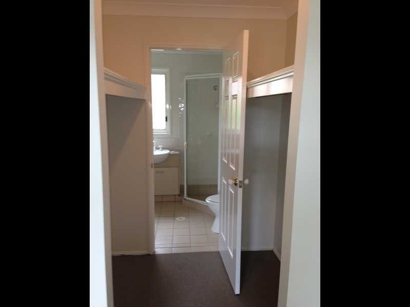 Unit 4/7 Stamford St, Yeerongpilly QLD 4105