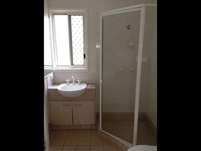 Unit 4/7 Stamford St, Yeerongpilly QLD 4105