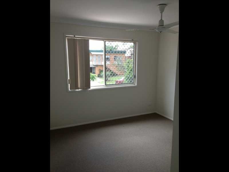 Unit 4/7 Stamford St, Yeerongpilly QLD 4105