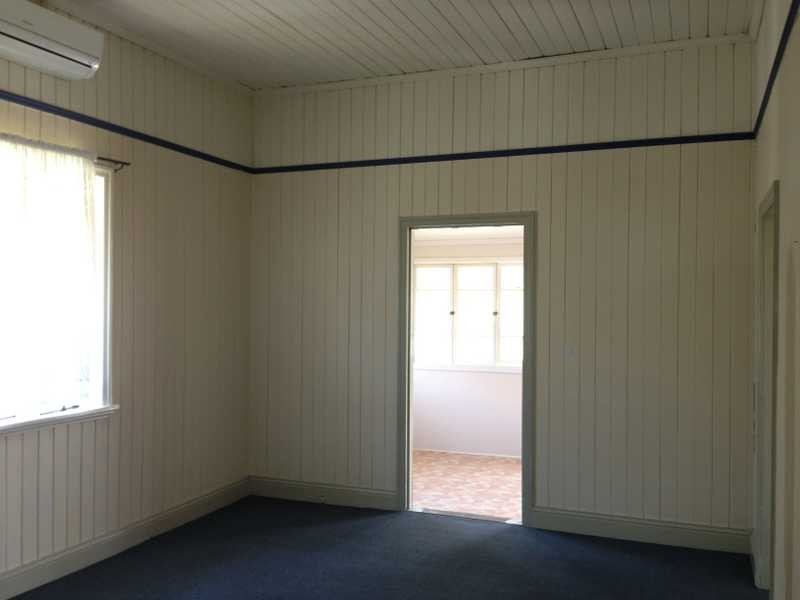 64 Broughton Road, Kedron QLD 4031