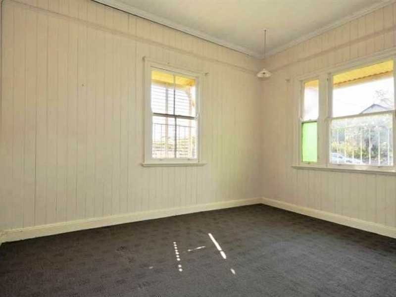 61 Marne Road, Albion QLD 4010