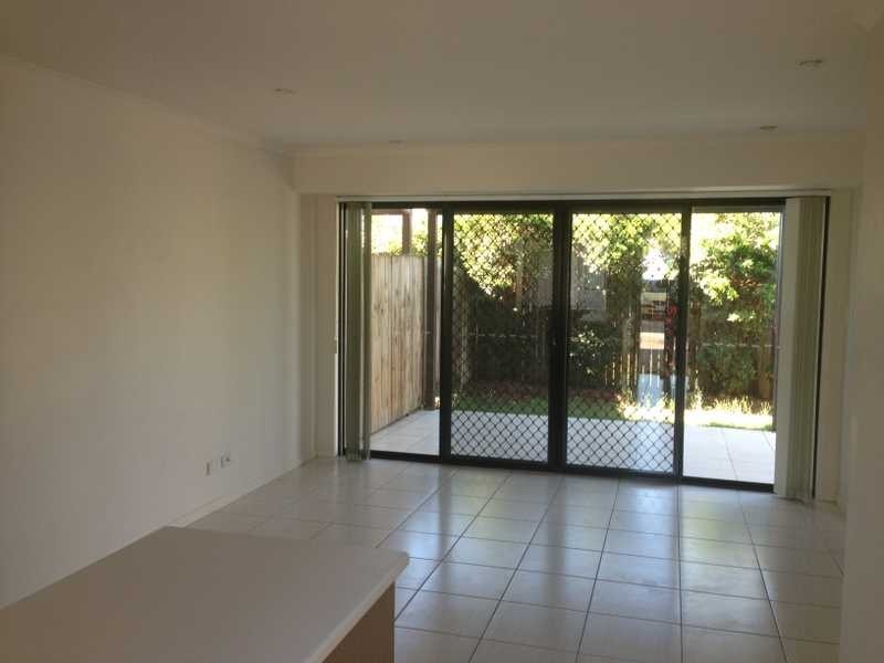 Unit 4/56 Lovegrove Street, Zillmere QLD 4034