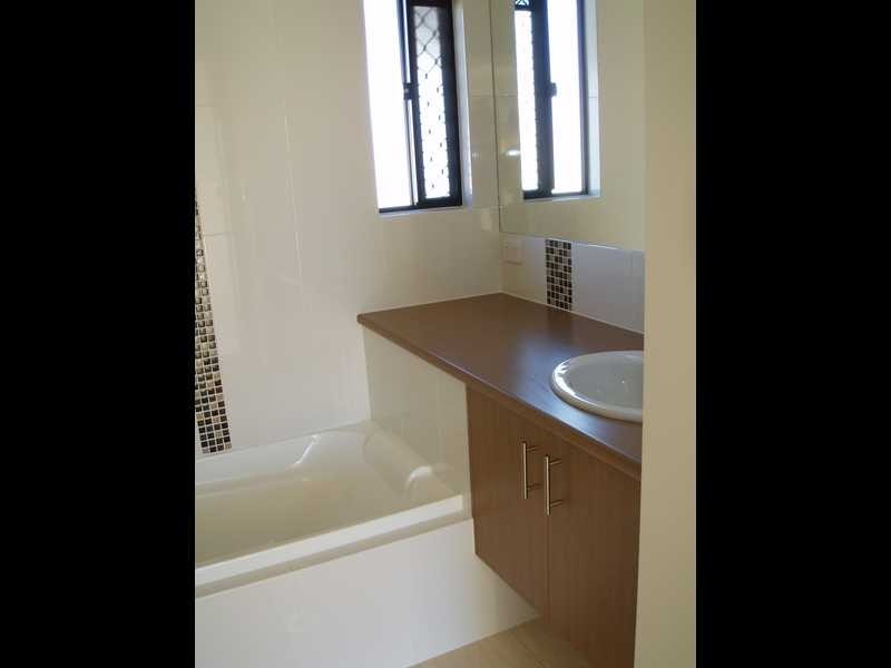 Unit 4/56 Lovegrove Street, Zillmere QLD 4034