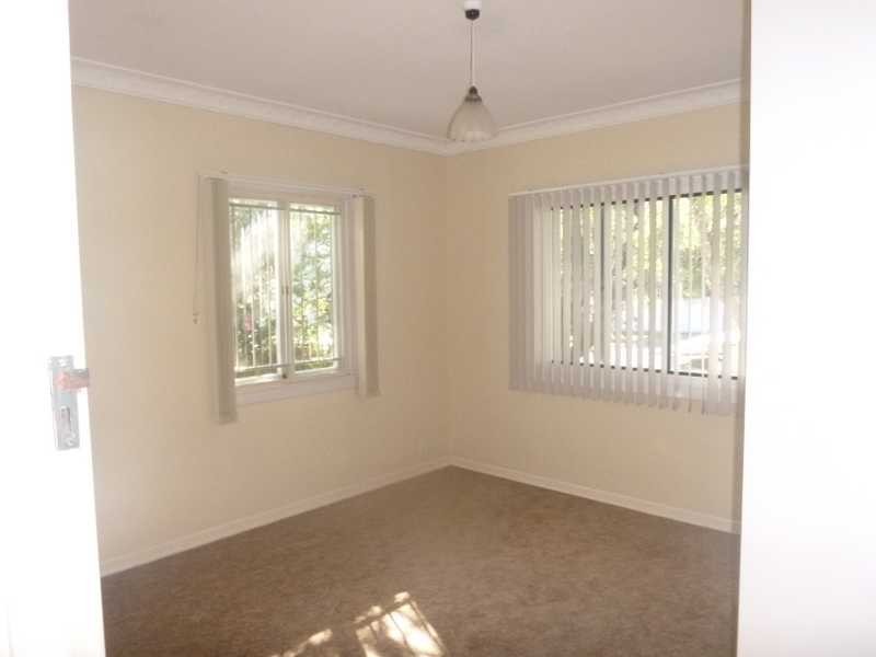 31 Toombul Tce, Nundah QLD 4012