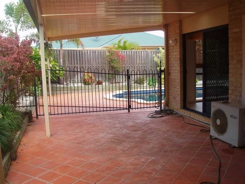 5 Chesterton Court, North Lakes QLD 4509