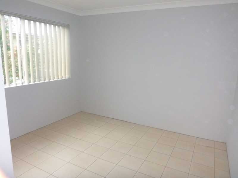 Unit 3/8 Church Road, Zillmere QLD 4034