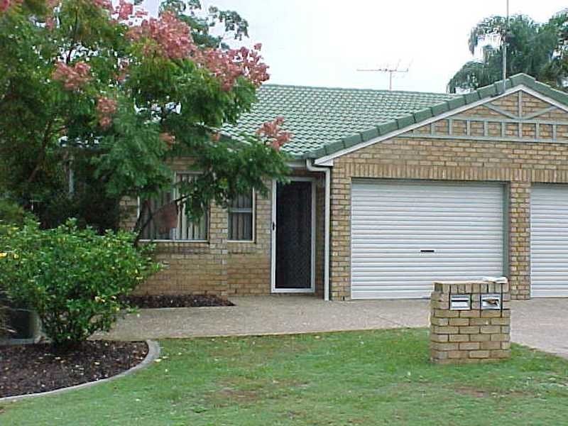 Unit 2/15 Livermore Street, Redcliffe QLD 4020