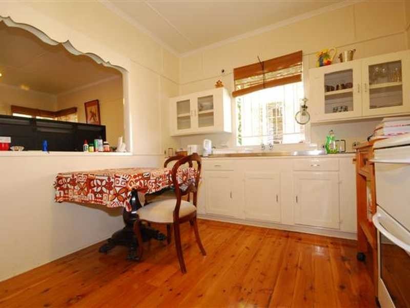 14 Vernon Street, Nundah QLD 4012