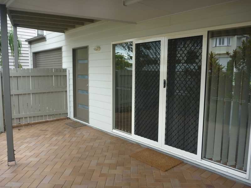 8 Hutchins Street, Kedron QLD 4031