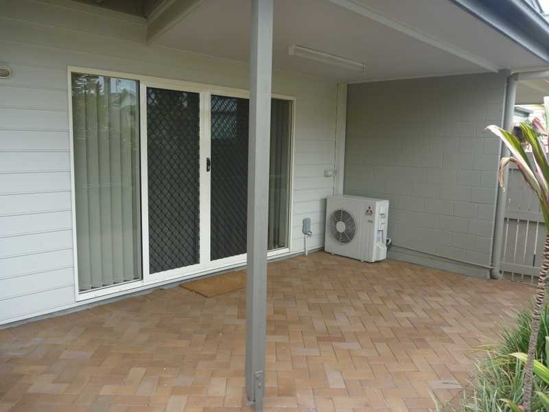 8 Hutchins Street, Kedron QLD 4031