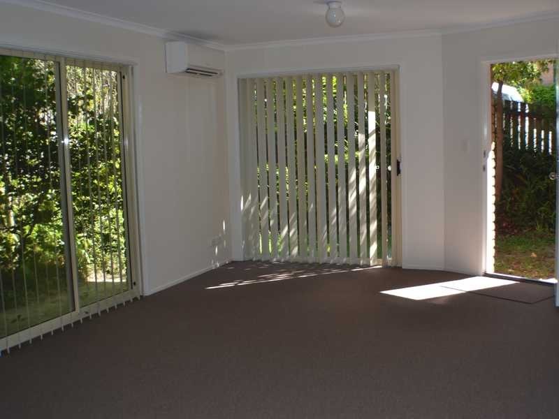 Unit 4/2 Scott Road, Herston QLD 4006