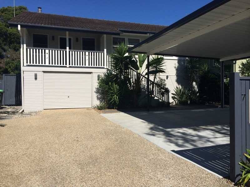 7 Caronga Street, Wavell Heights QLD 4012