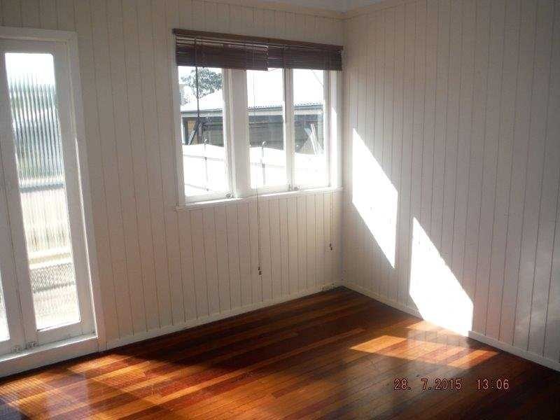 65 Tenth Avenue, Kedron QLD 4031