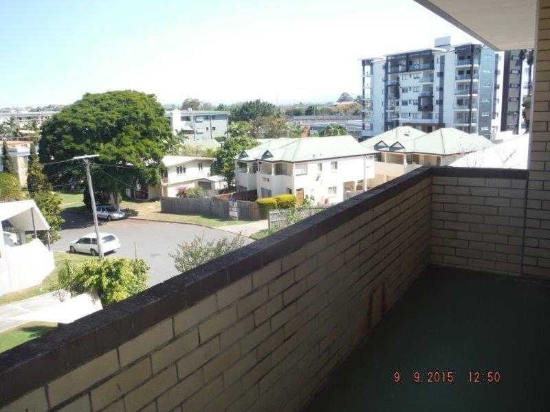 Unit 6/15 Amisfield Avenue, Nundah QLD 4012