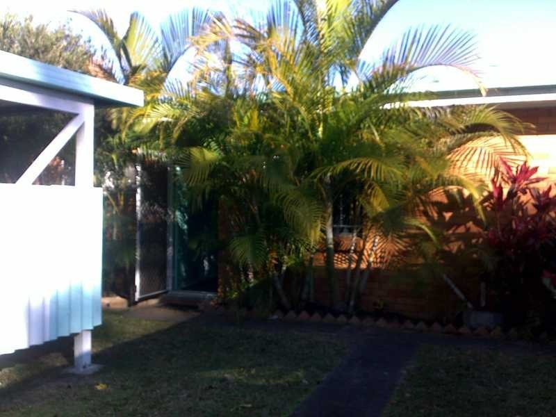 Unit 4/2 Roseleigh Street, Wooloowin QLD 4030