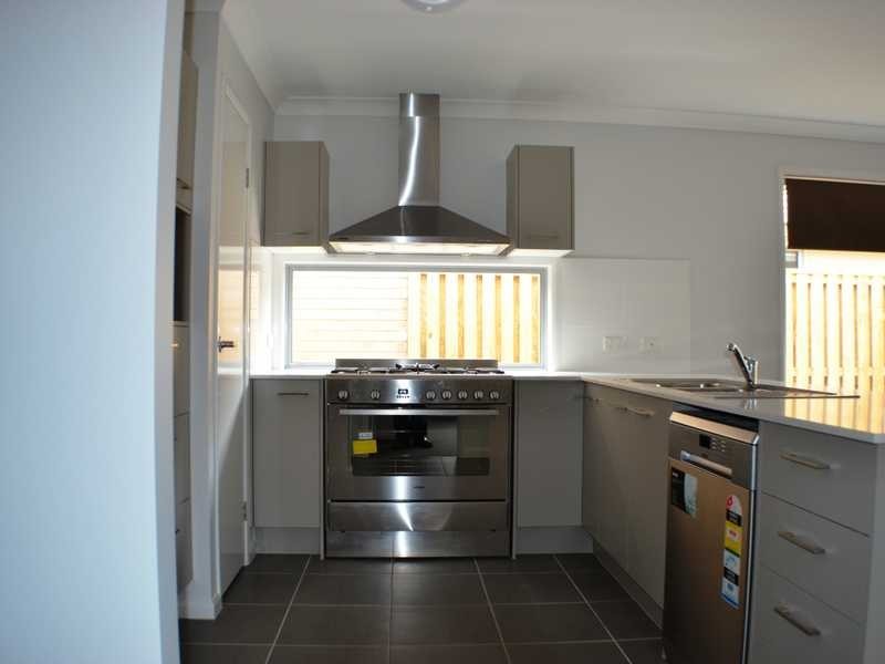 16 Biarra Street, Deagon QLD 4017