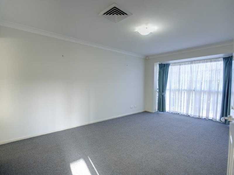 27 Cooksley Street, Hamilton QLD 4007