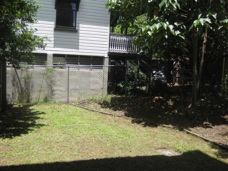 Unit 4a/161 Junction Rd cnr Stuckey rd, Clayfield QLD 4011