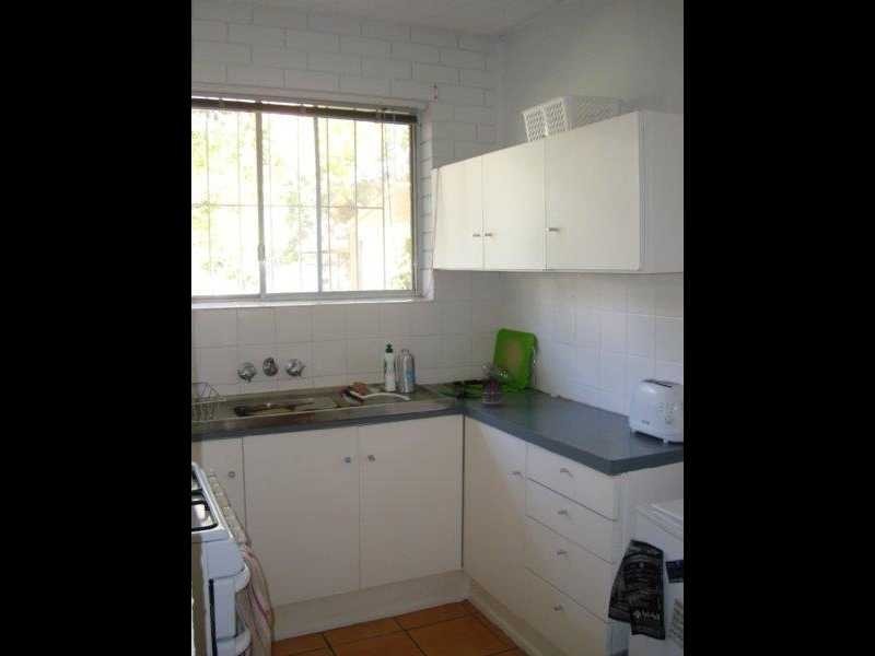 Unit 1/43 Adamson  Street, Wooloowin QLD 4030