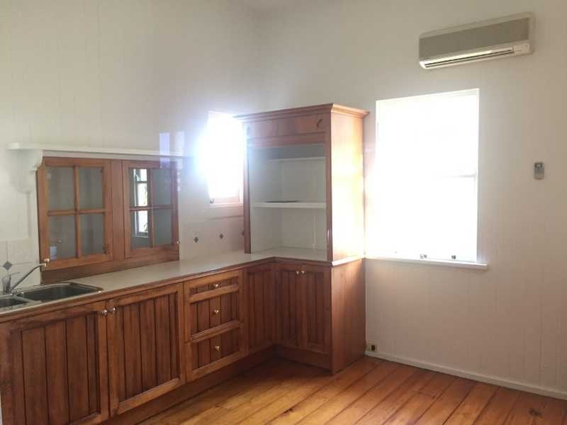 10 Gordon Street, Gordon Park QLD 4031