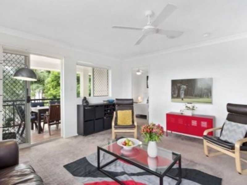 Unit 4/19 Cambridge Street, Bulimba QLD 4171