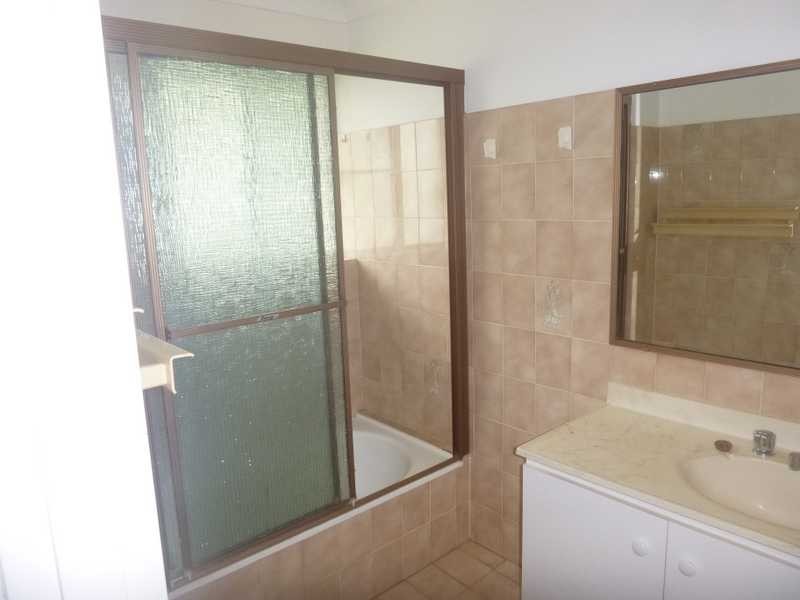 37 Campbell Tce, Wavell Heights QLD 4012