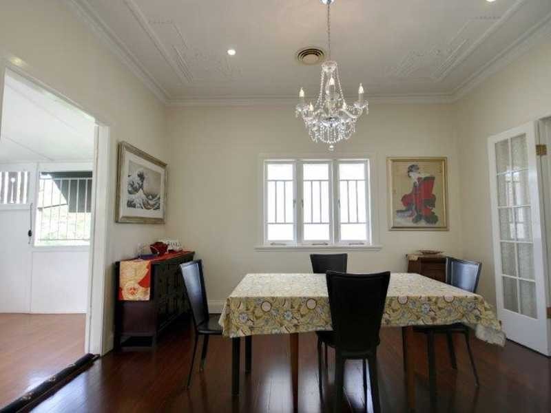 30 Enderley Avenue, Clayfield QLD 4011