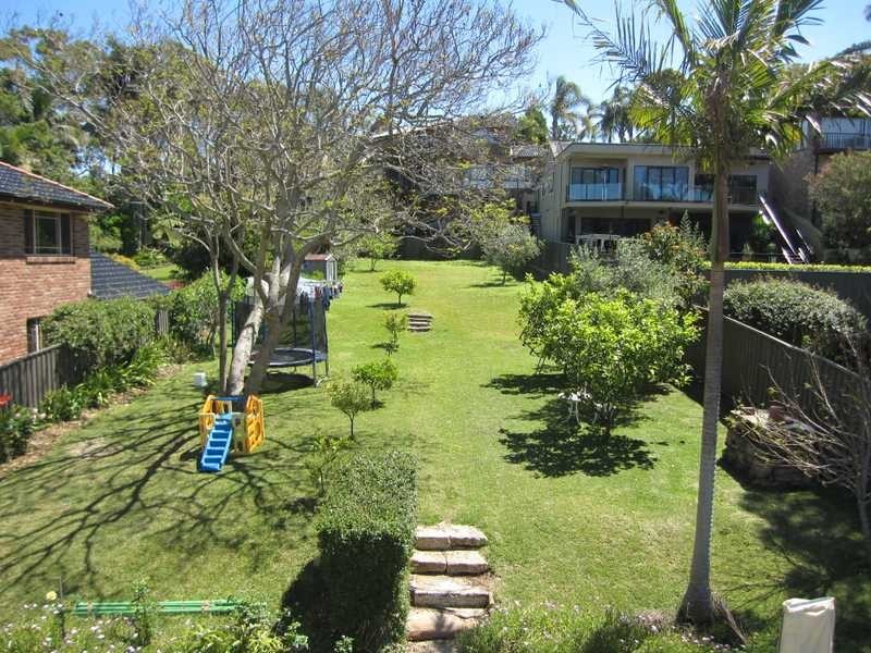 65 Parthenia St, Dolans Bay NSW 2229