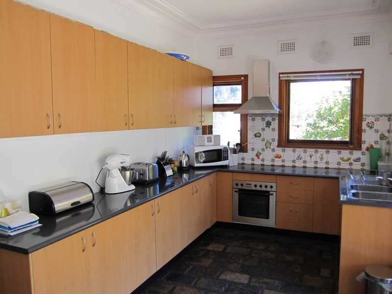 65 Parthenia St, Dolans Bay NSW 2229