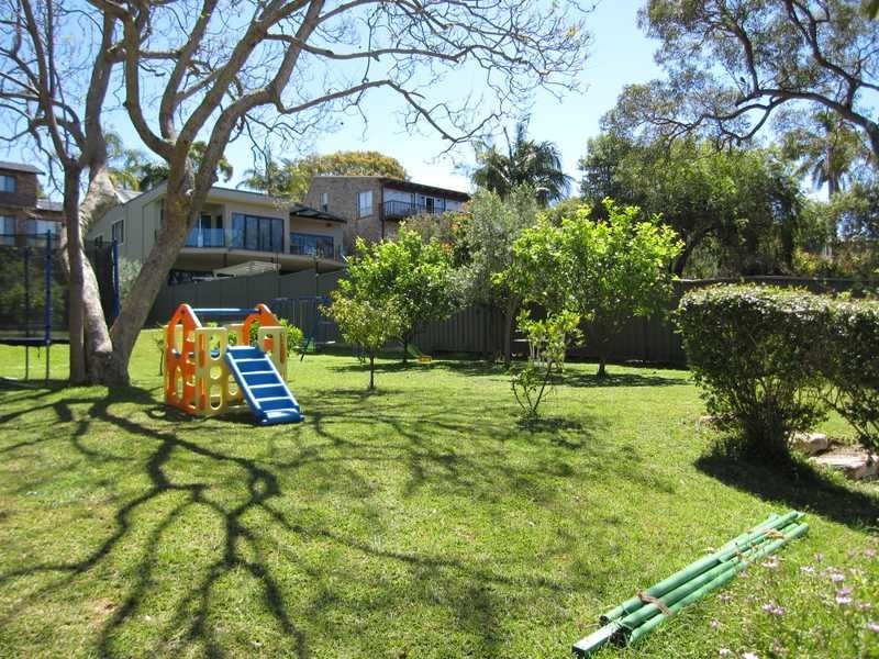 65 Parthenia St, Dolans Bay NSW 2229