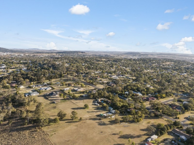 33 Nugent Pinch Road, Cotswold Hills QLD 4350