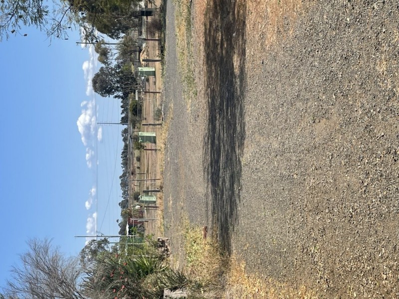 28 west street, Oakey QLD 4401
