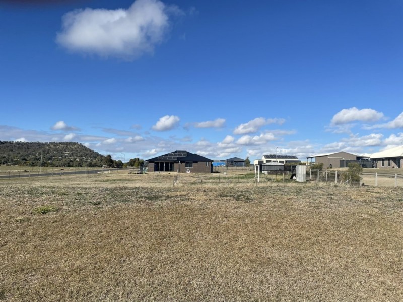 19 Storeys road, Kingsthorpe QLD 4400