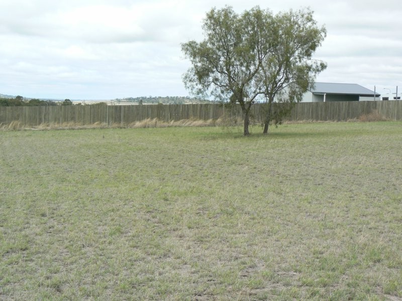 11 Storey Street, Kingsthorpe QLD 4400