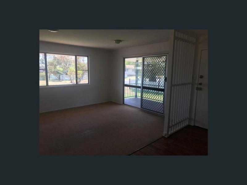 10 Milligan street, Oakey QLD 4401