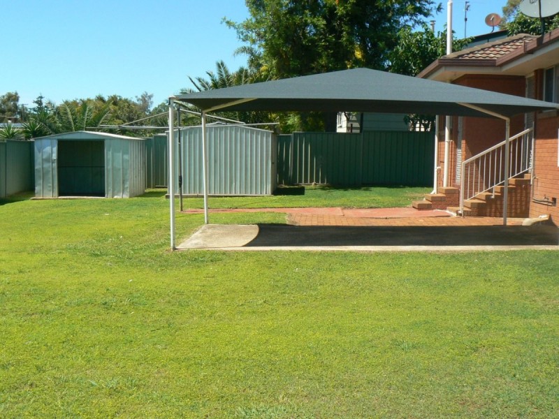 24 Werth Street, Oakey QLD 4401