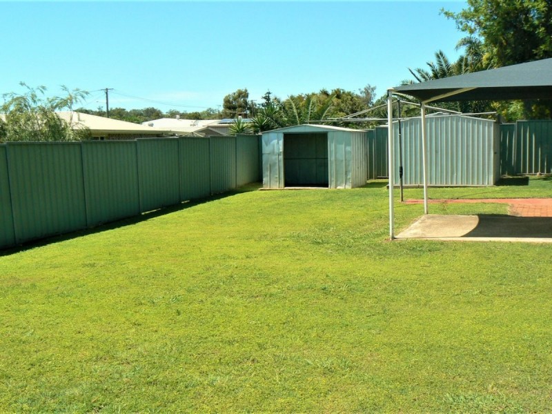 24 Werth Street, Oakey QLD 4401