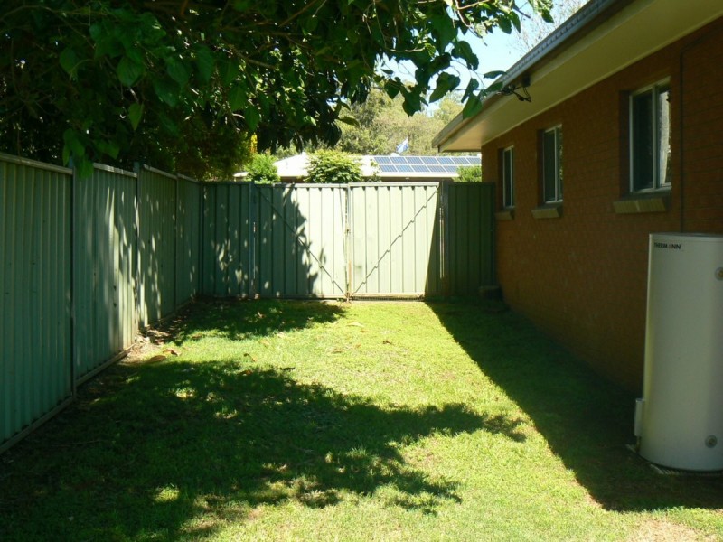24 Werth Street, Oakey QLD 4401