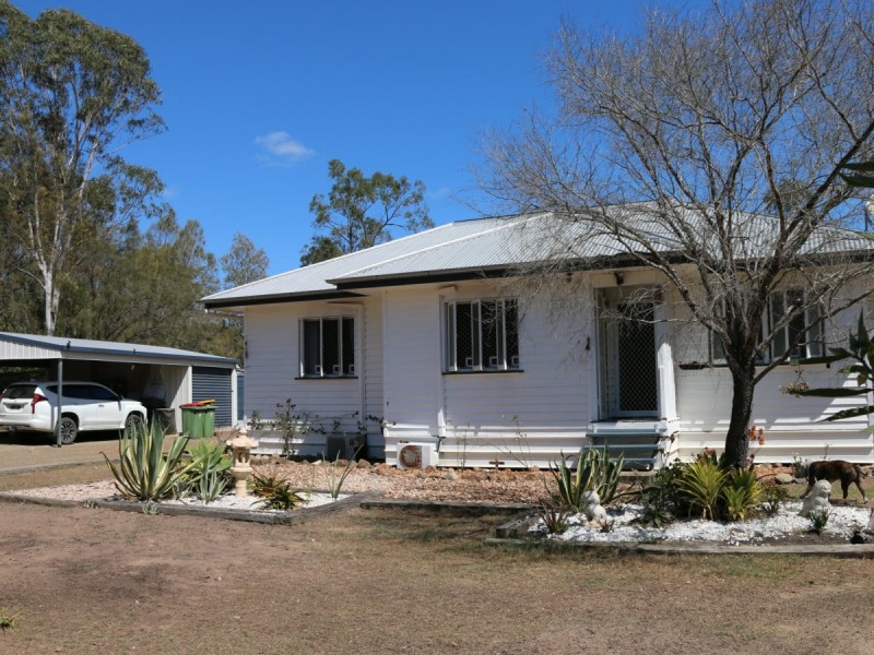 11 Banksia Court, Morton Vale QLD 4343