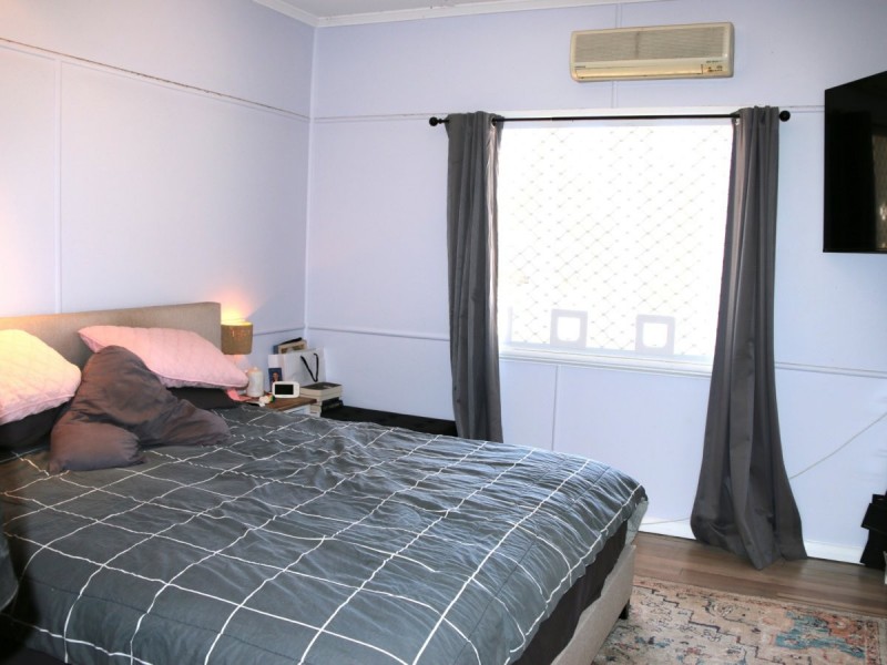 11 Banksia Court, Morton Vale QLD 4343