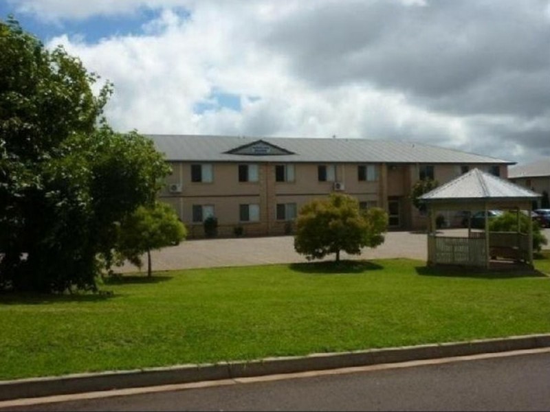 Unit 8/5-7 Uniplaza Court, Kearneys Spring QLD 4350