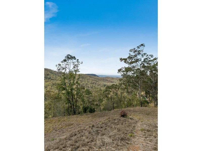 114-116 Flagstone Creek Road, Middle Ridge QLD 4350