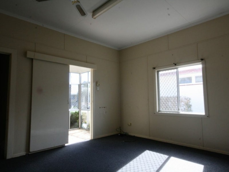 54 Stewart ave, Warwick QLD 4370