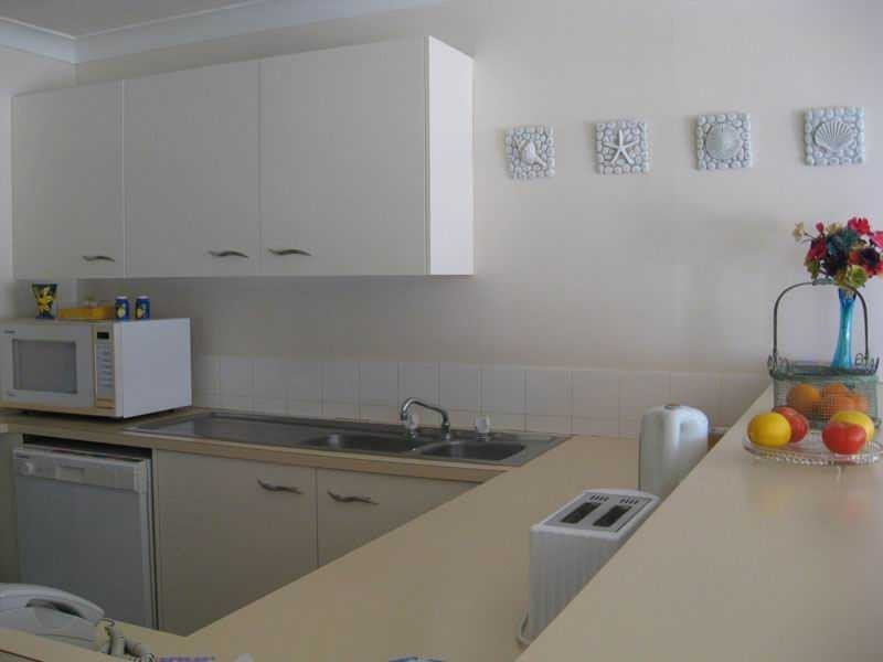 Unit GB/52 Goodwin Terrace, Burleigh Heads QLD 4220