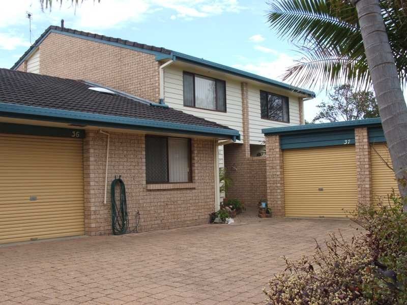 Unit 37/11 Shrike Court, Burleigh Waters QLD 4220
