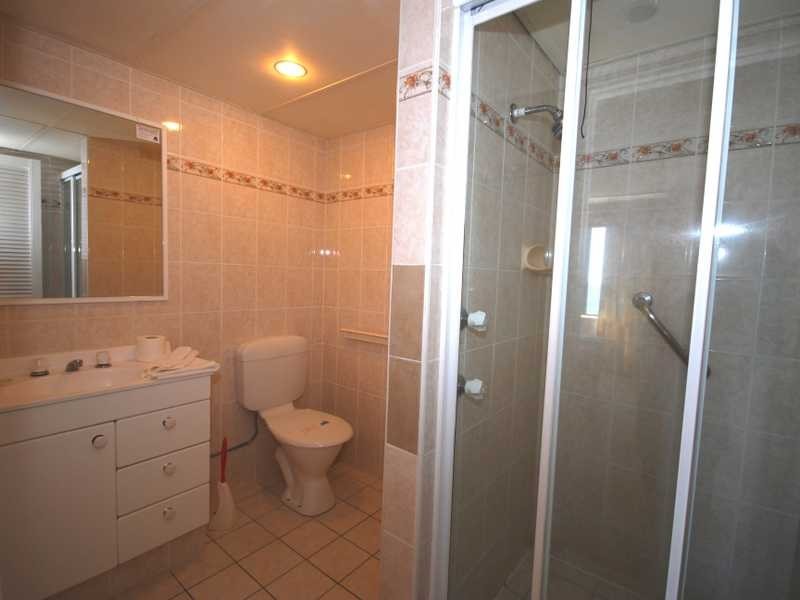 Unit 41/1941 Gold Coast Highway, Burleigh Heads QLD 4220