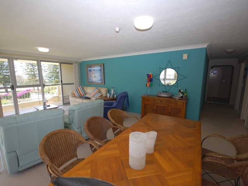 Unit 5/170 The Esplanade, Burleigh Heads QLD 4220